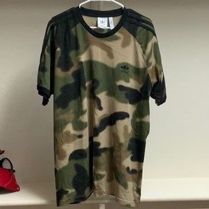 Adidas camo tshirt